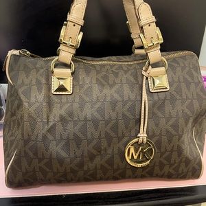Michael Kors Duffle bag